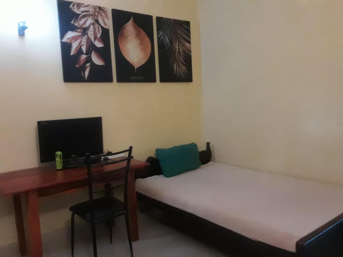Hansika Guest Inn Buttala Esterno foto